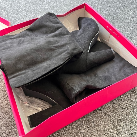 8.5 Womens Over the knee black heeled boots - Picture 6 of 8